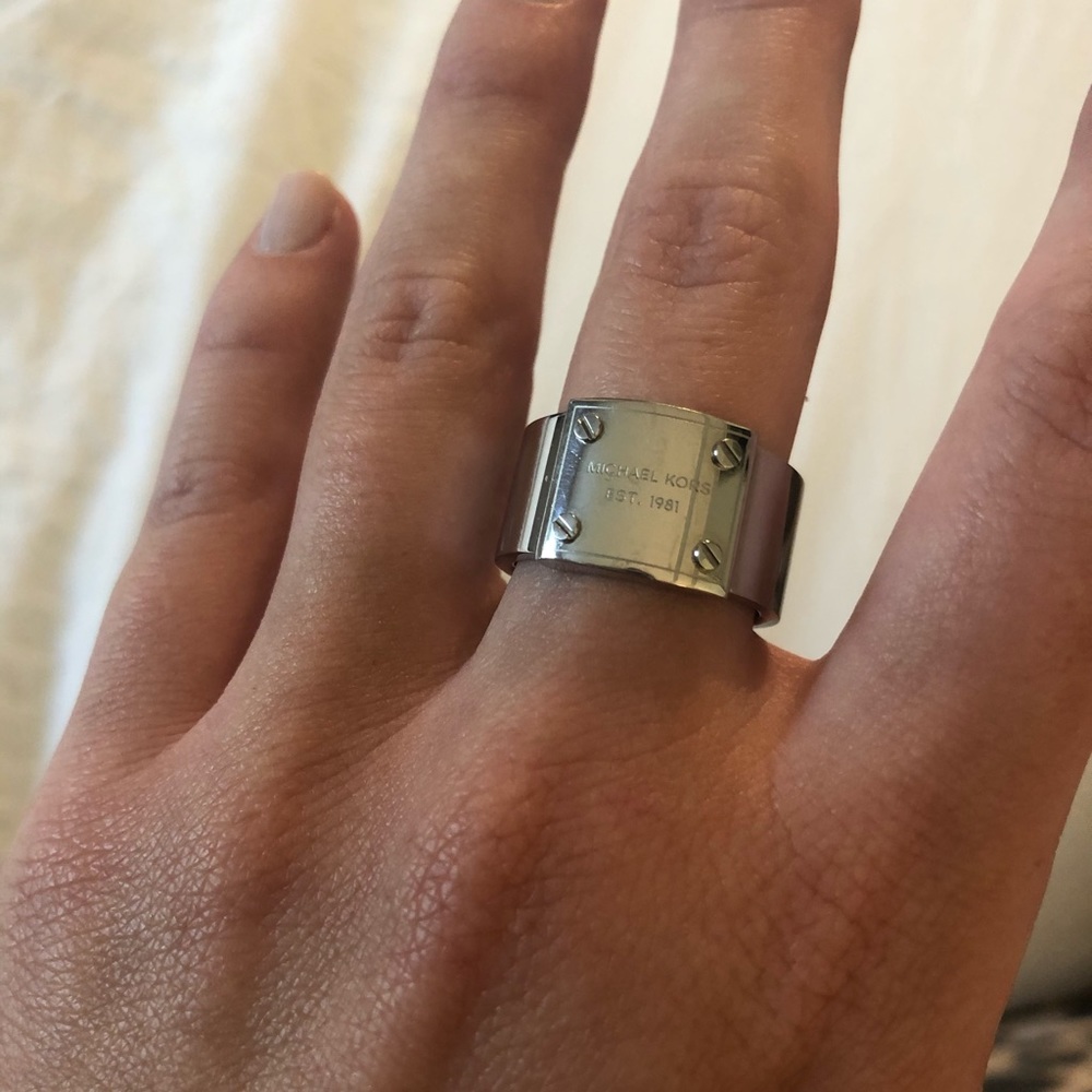 Michael Kors silver ring